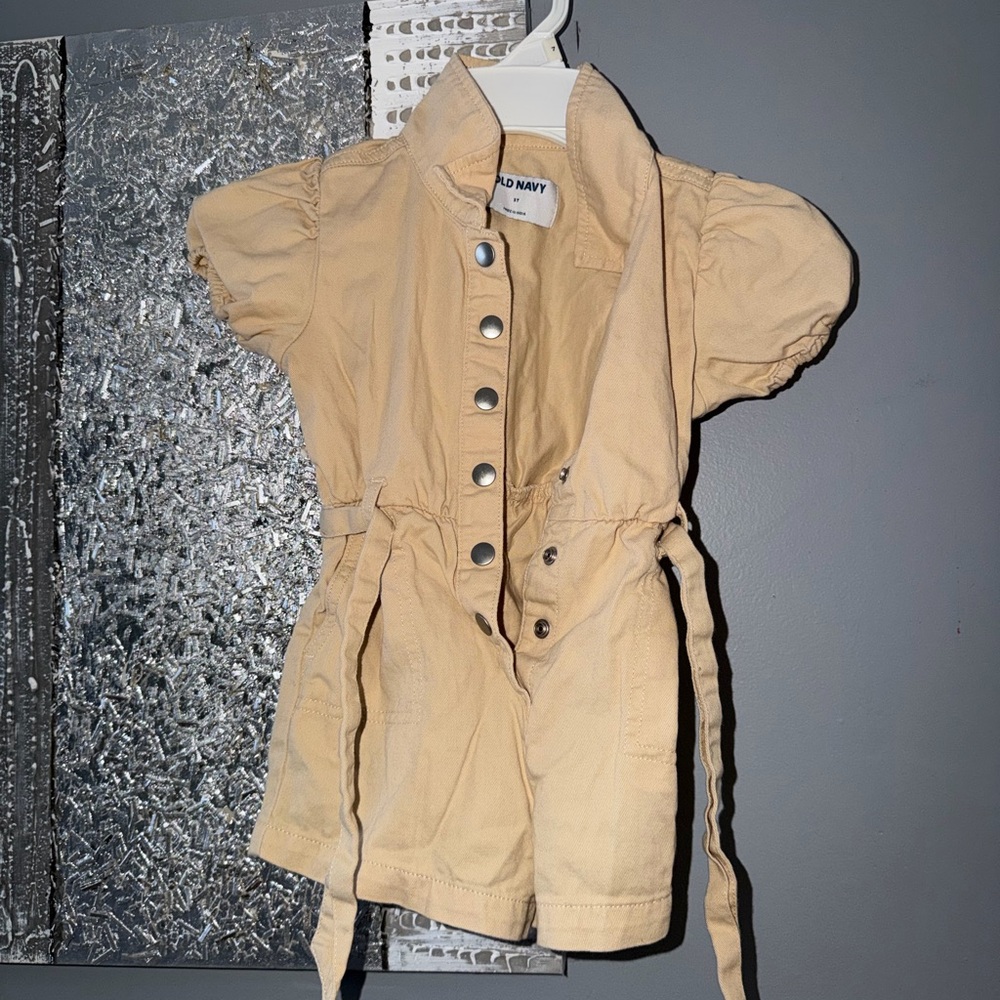 3T Old Navy Beige Button-Up Romper